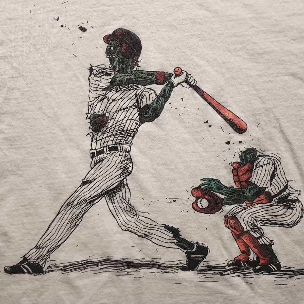 Graphics Tee - Picture 2 of 4